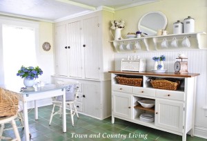 Town-and-Country-Living-Farmhouse-Kitchen-Style