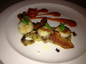 Scallop dinner at Crown Grill on Royal Princess